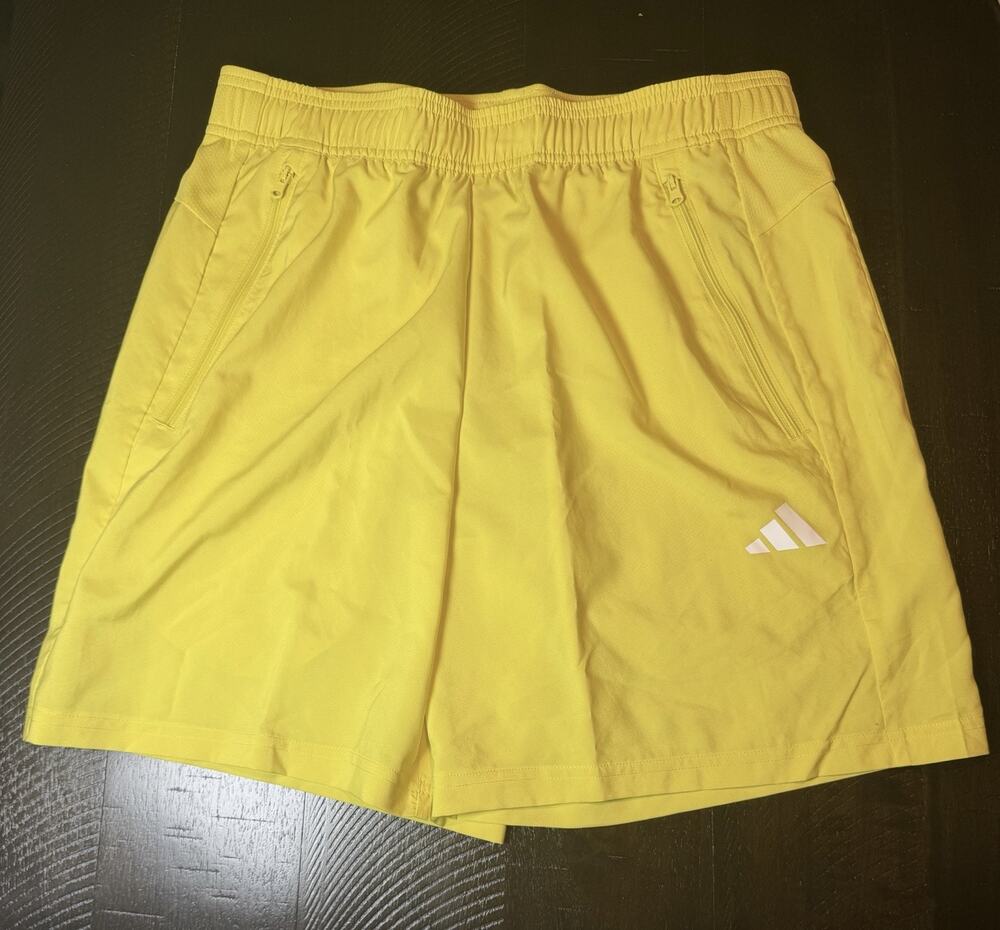 Men’s Adidas Aeroready Size M Yellow Training Shorts Zip Pockets 7”